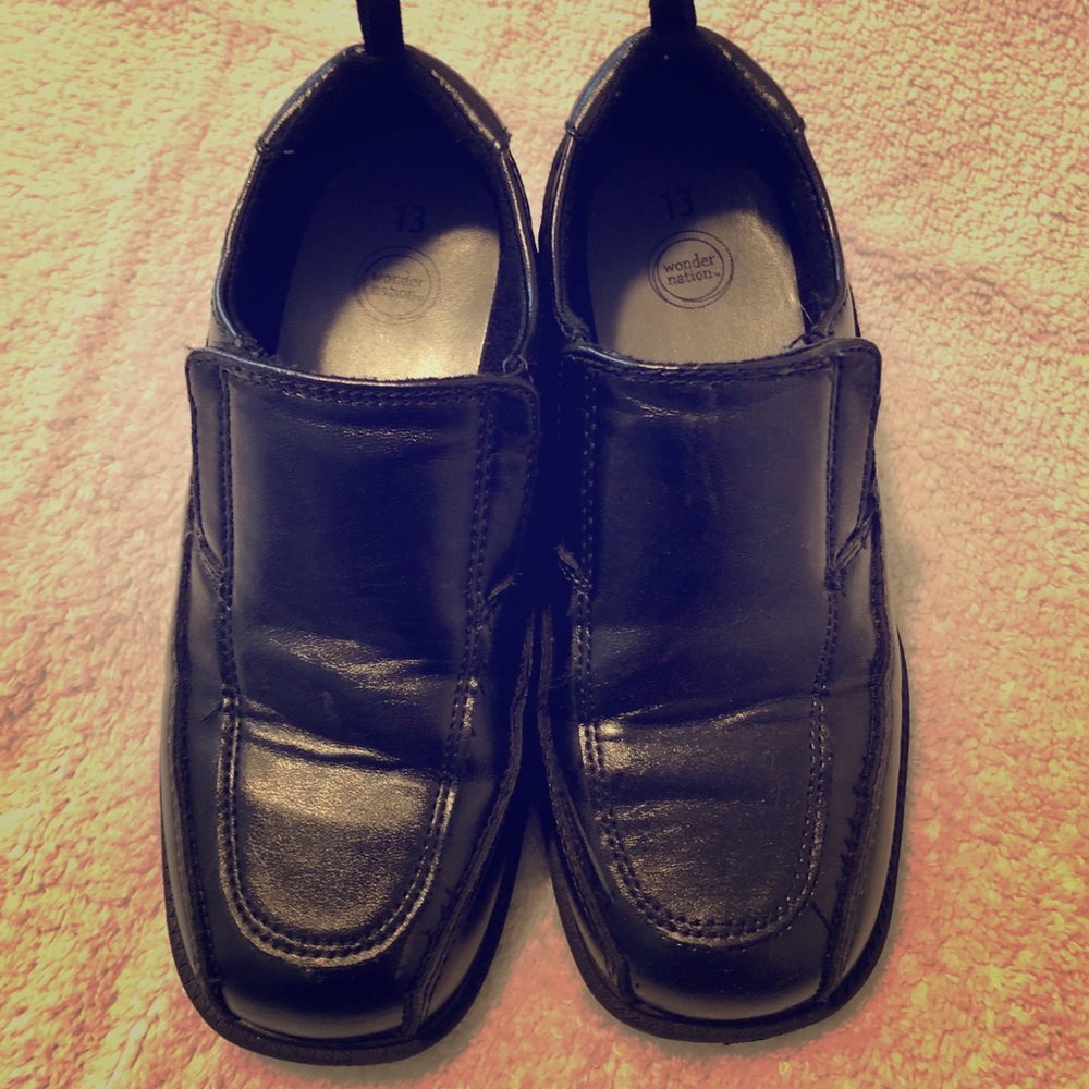 Dress shoes